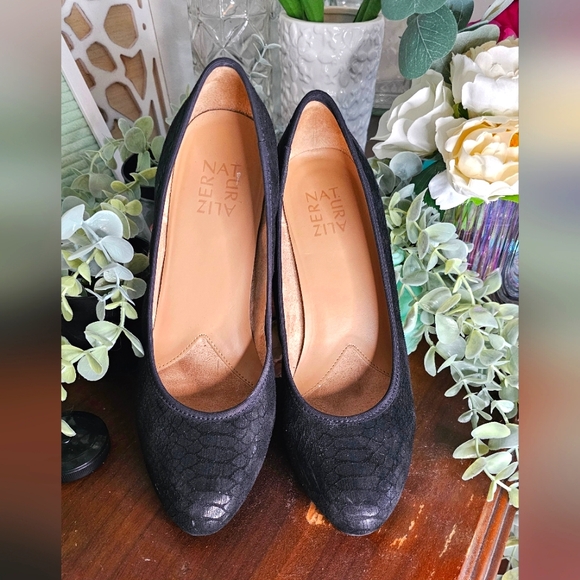 Sz 8 Naturalizer suede feel snakeskin look heels - Picture 1 of 10